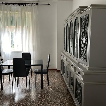 דירות לידו די אוסטיה Tra Mare E Arte מראה חיצוני תמונה